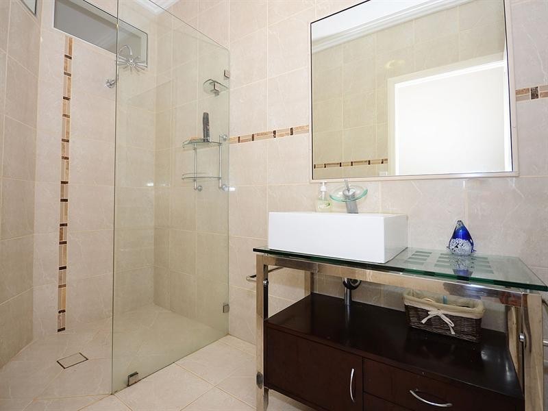 1 Treviso Court, Urangan QLD 4655