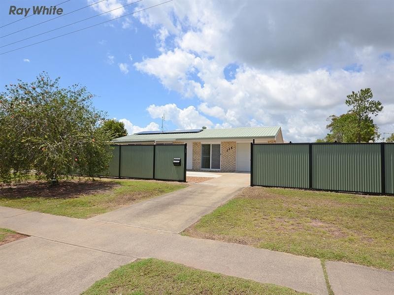 135 Exeter Street, Torquay QLD 4655