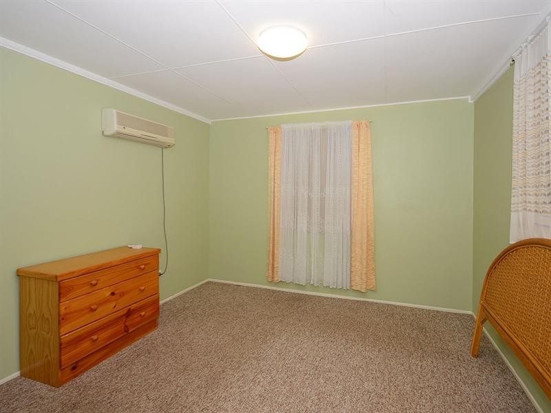 53 Truro Street, Torquay QLD 4655