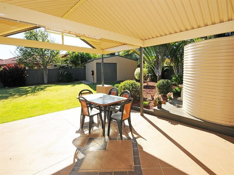 112 Caddy Avenue, Urraween QLD 4655