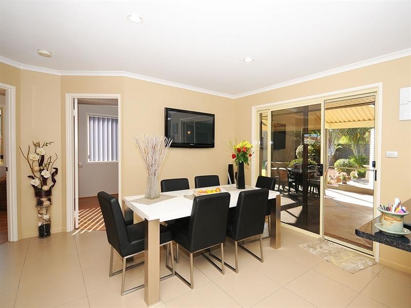 112 Caddy Avenue, Urraween QLD 4655