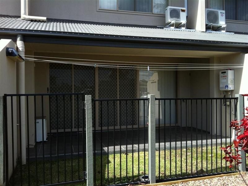 38/1 Ibis Boulevard, Eli Waters QLD 4655