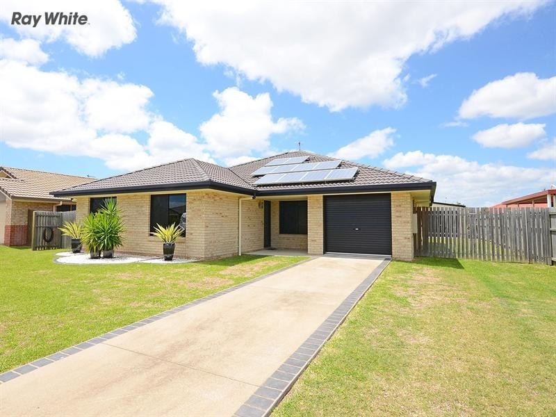 9 Bronton Way, Point Vernon QLD 4655