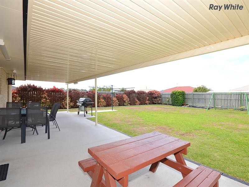 9 Bronton Way, Point Vernon QLD 4655