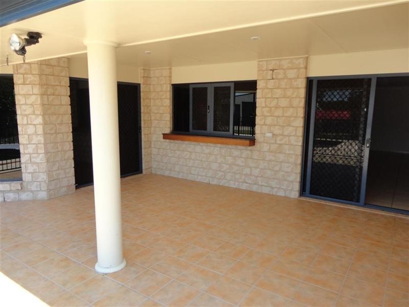 5 Glen Eagles Close, Wondunna QLD 4655