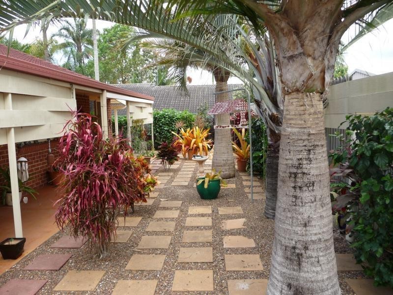 57 Spence Street, Point Vernon QLD 4655