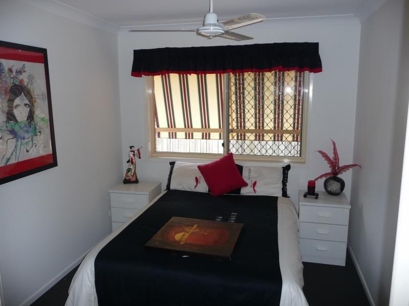 57 Spence Street, Point Vernon QLD 4655