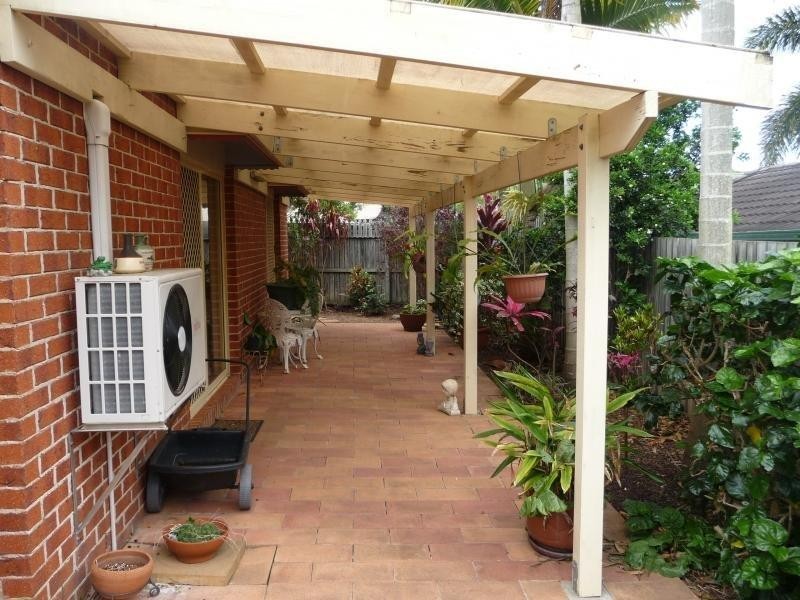 57 Spence Street, Point Vernon QLD 4655