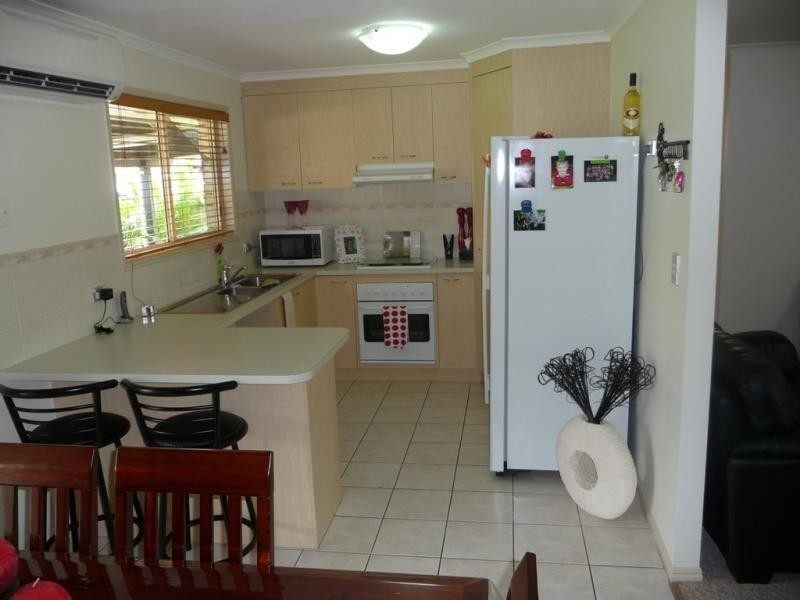86 Nissen Street, Urraween QLD 4655