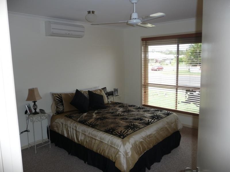 86 Nissen Street, Urraween QLD 4655