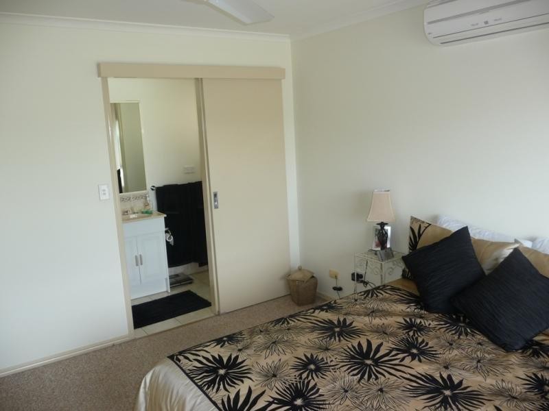 86 Nissen Street, Urraween QLD 4655