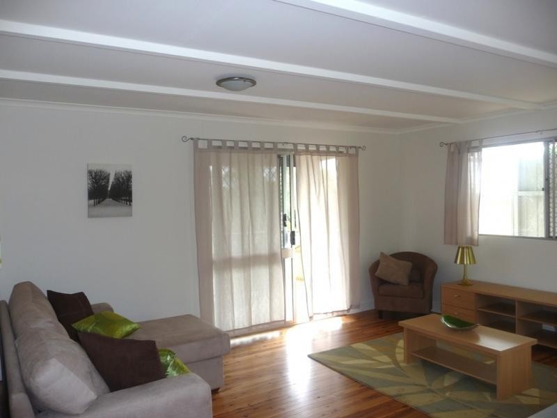 10 Jensen Drive, Urraween QLD 4655