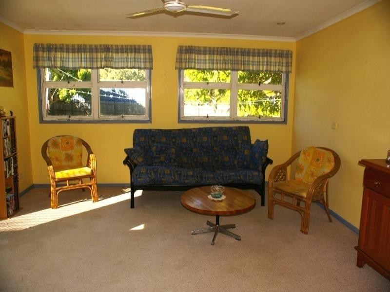 9 Mant Street, Point Vernon QLD 4655