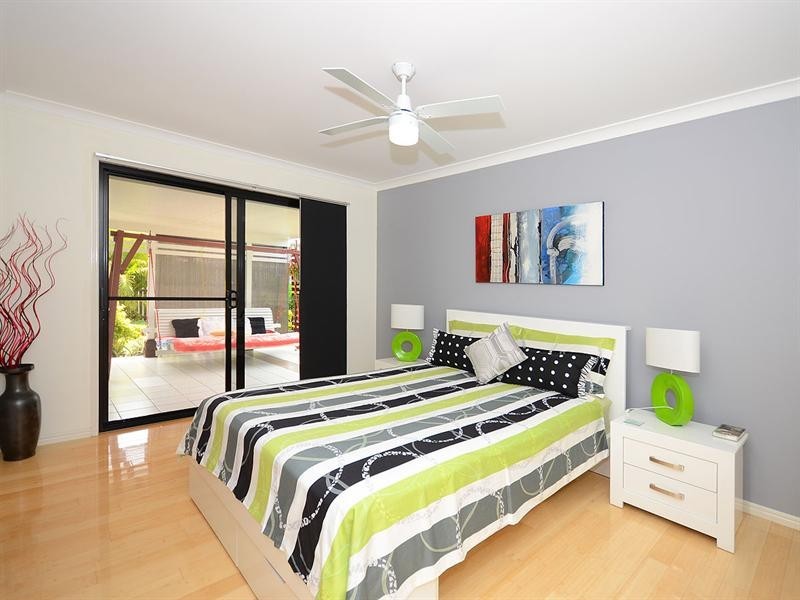 4 Montrose Close, Point Vernon QLD 4655