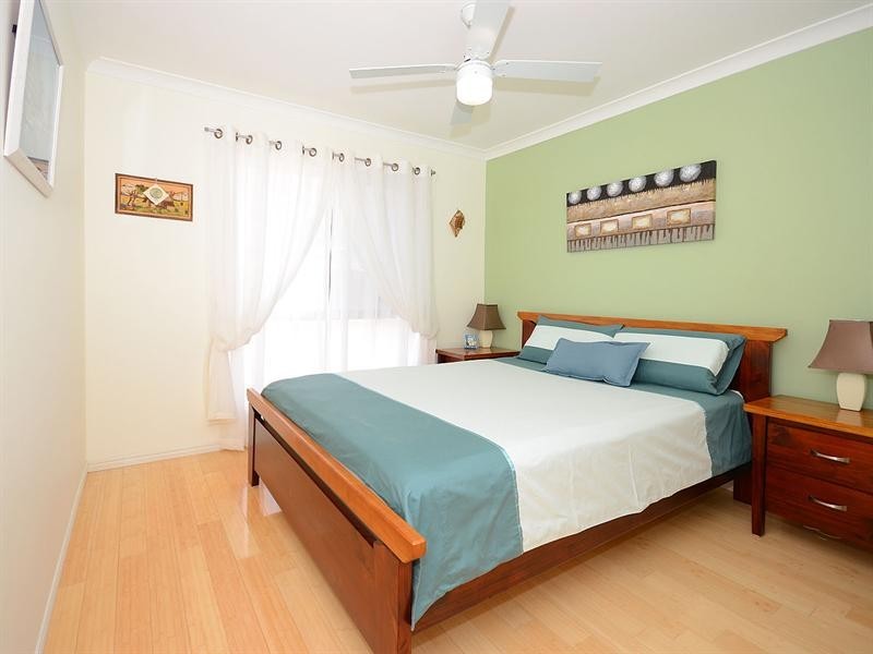 4 Montrose Close, Point Vernon QLD 4655