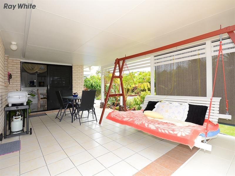 4 Montrose Close, Point Vernon QLD 4655