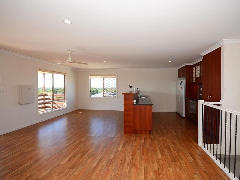 24 Teresa Street, Kawungan QLD 4655