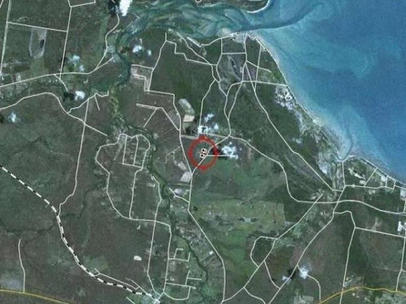 6 Oakes Drive, Burrum Heads QLD 4659