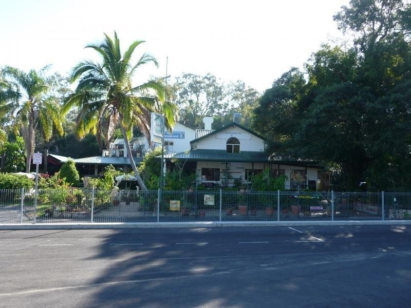 6 Cumberland Court, Point Vernon QLD 4655