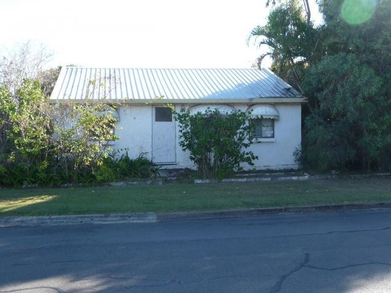 95 Long Street, Point Vernon QLD 4655
