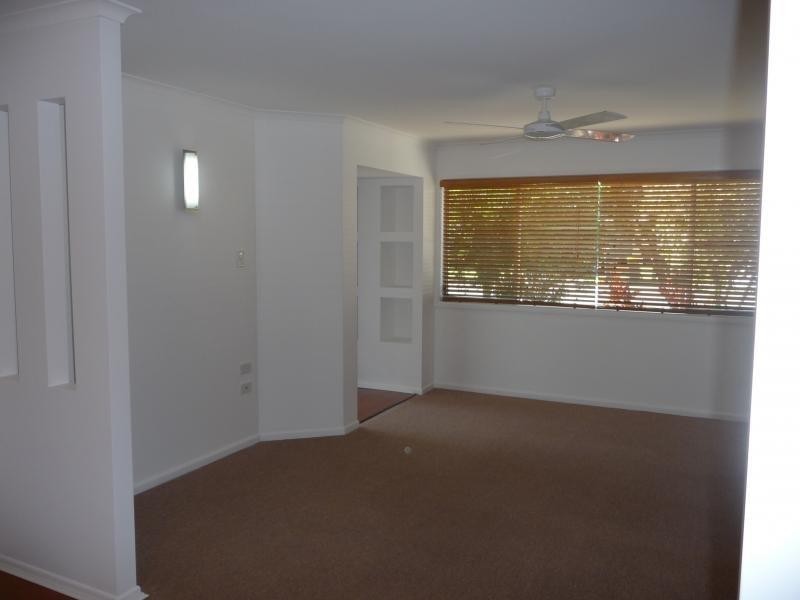 69 Long Street, Point Vernon QLD 4655