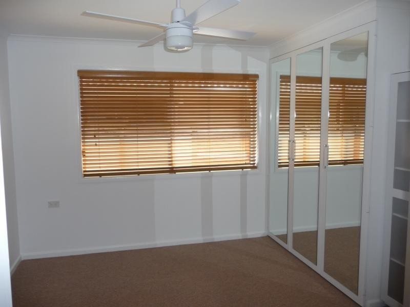 69 Long Street, Point Vernon QLD 4655