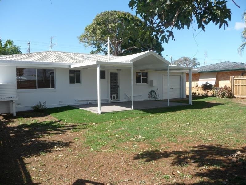 69 Long Street, Point Vernon QLD 4655