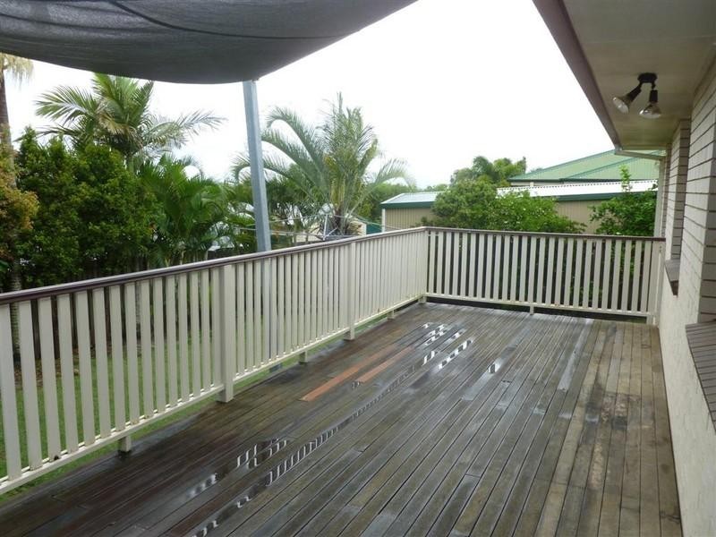 14 WAIGANI, Kawungan QLD 4655