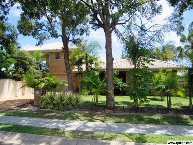 42 Oleander Avenue, Scarness QLD 4655