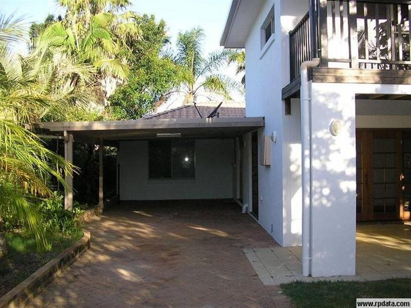 42 Oleander Avenue, Scarness QLD 4655