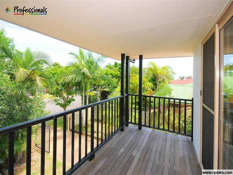 42 Oleander Avenue, Scarness QLD 4655