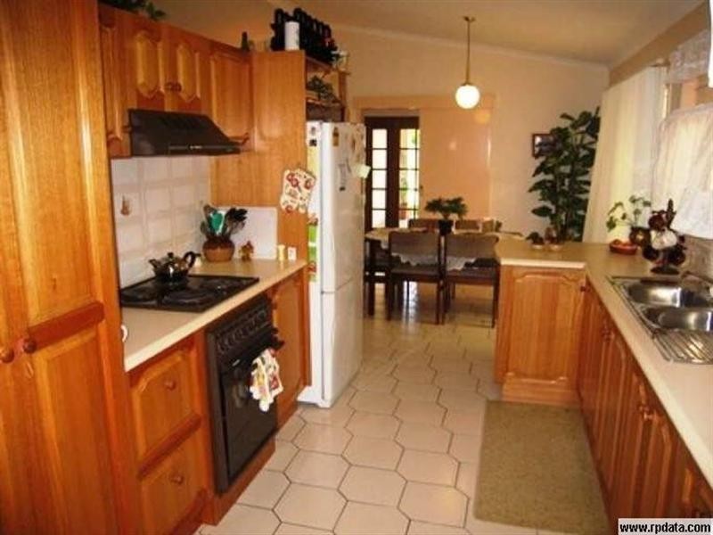 42 Oleander Avenue, Scarness QLD 4655