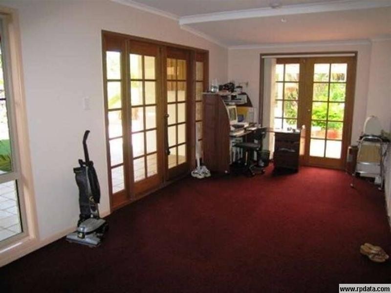 42 Oleander Avenue, Scarness QLD 4655