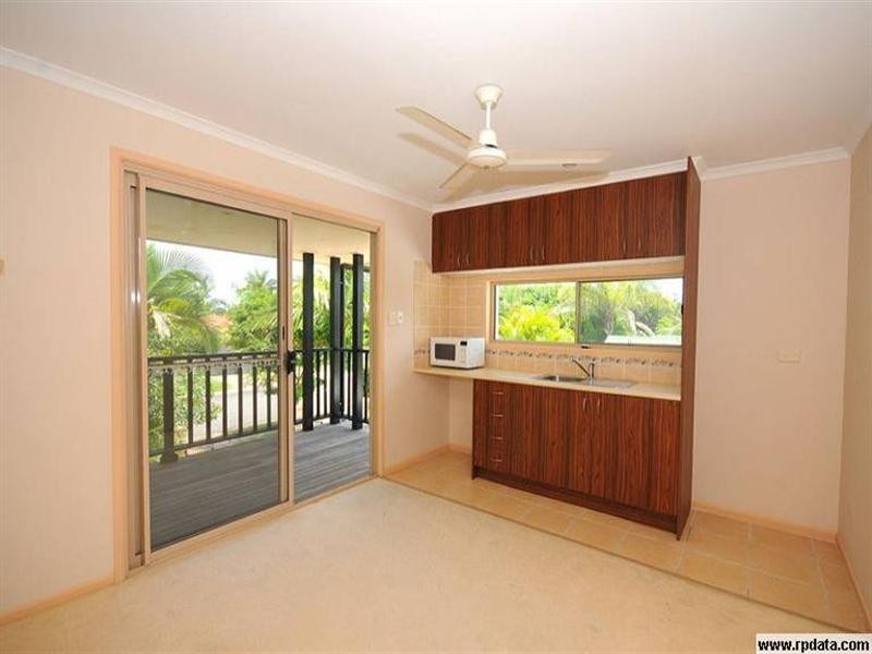 42 Oleander Avenue, Scarness QLD 4655