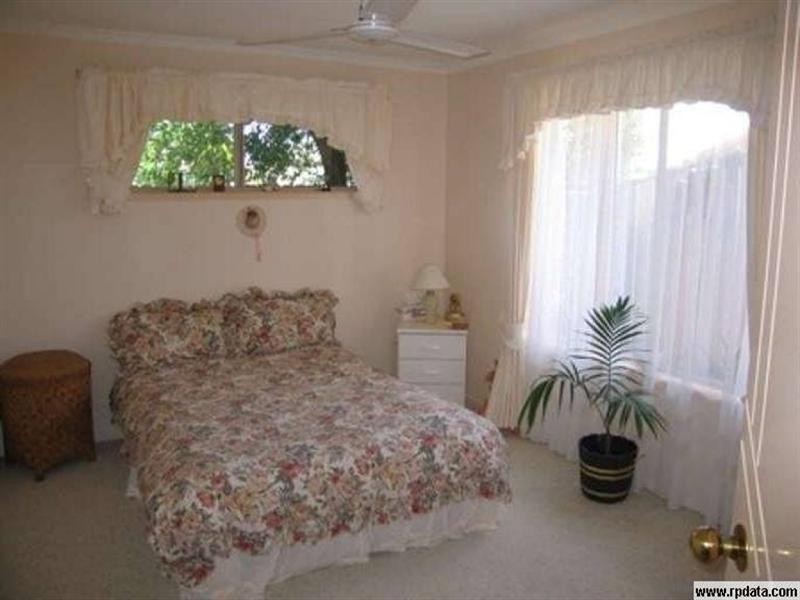 42 Oleander Avenue, Scarness QLD 4655