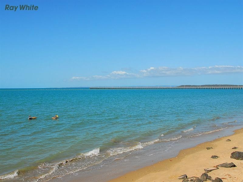532 Charlton Esplanade, Urangan QLD 4655