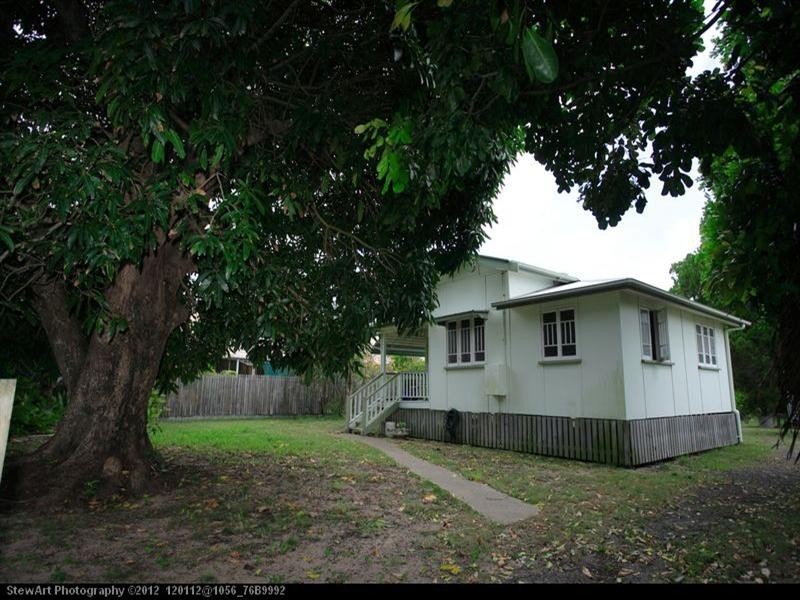 178 Cypress Street, Urangan QLD 4655