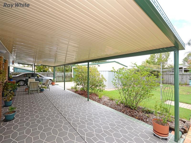 27 Honiton Street, Torquay QLD 4655