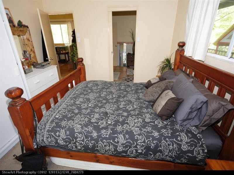 27 Dreamtime Avenue, Burrum Heads QLD 4659