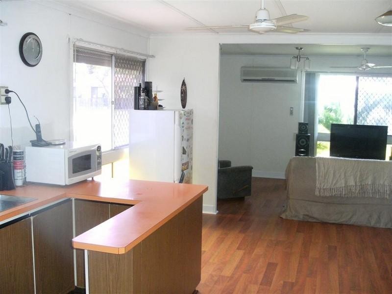 123 OLEANDER, Scarness QLD 4655