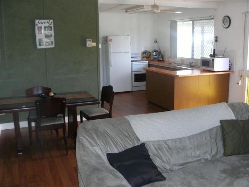 123 OLEANDER, Scarness QLD 4655