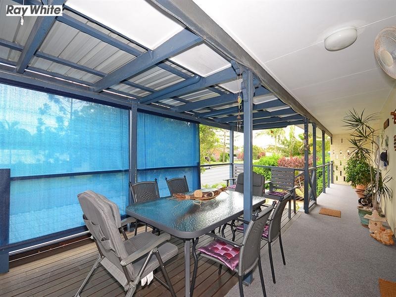 19 Holiday Parade, Scarness QLD 4655