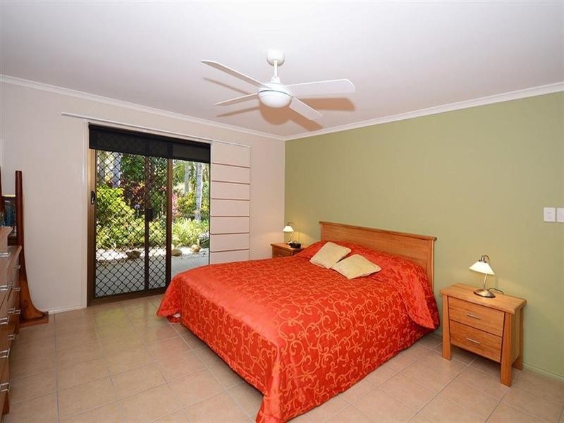 6-8 YABARA, Wondunna QLD 4655