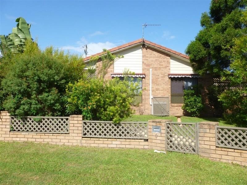 6 JACKLIN, Point Vernon QLD 4655