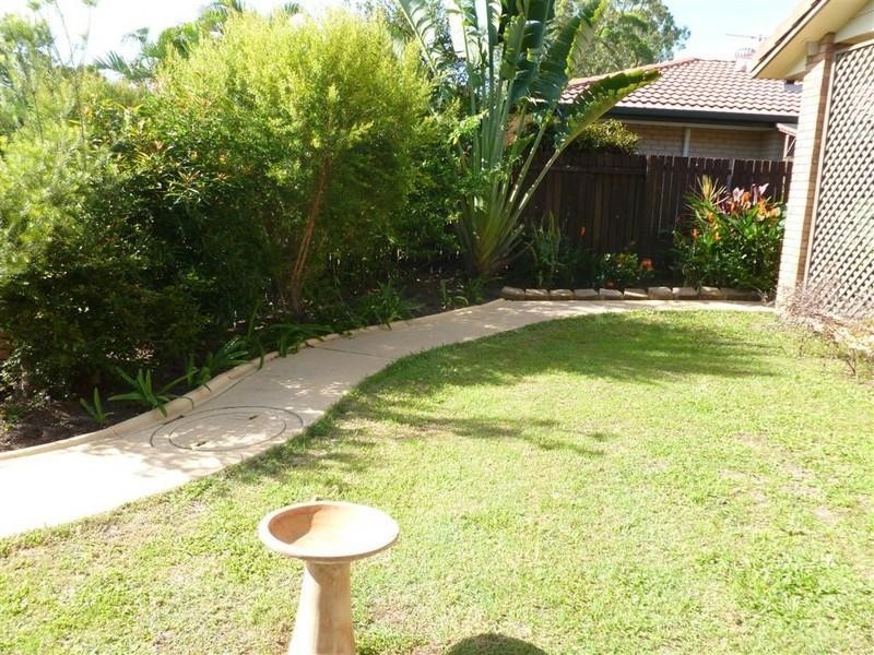 6 JACKLIN, Point Vernon QLD 4655