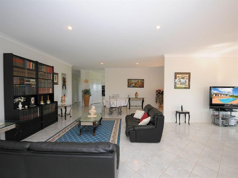 4 Kyla Court, Craignish QLD 4655