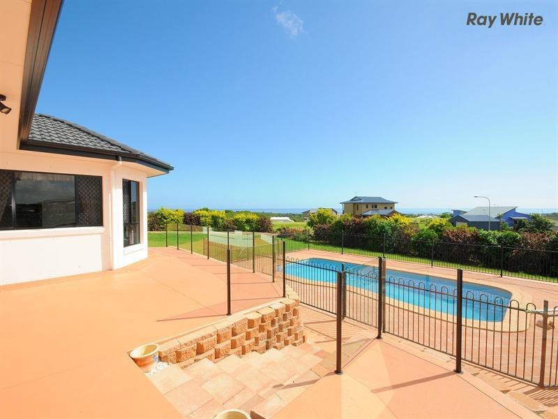 4 Kyla Court, Craignish QLD 4655