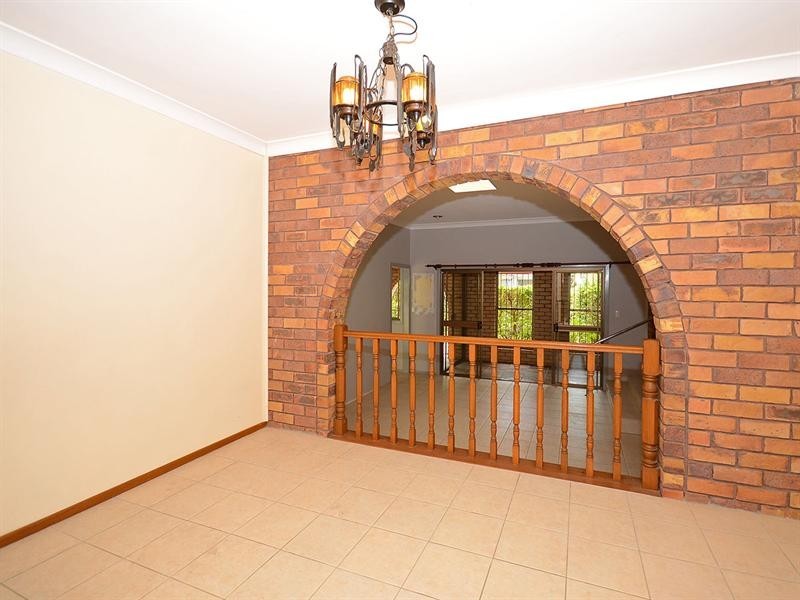 6 West Street, Torquay QLD 4655