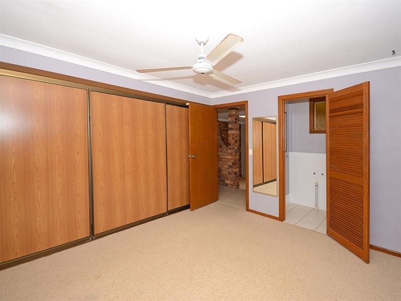 6 West Street, Torquay QLD 4655