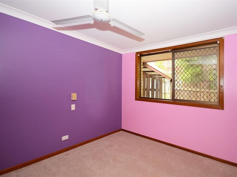 6 West Street, Torquay QLD 4655